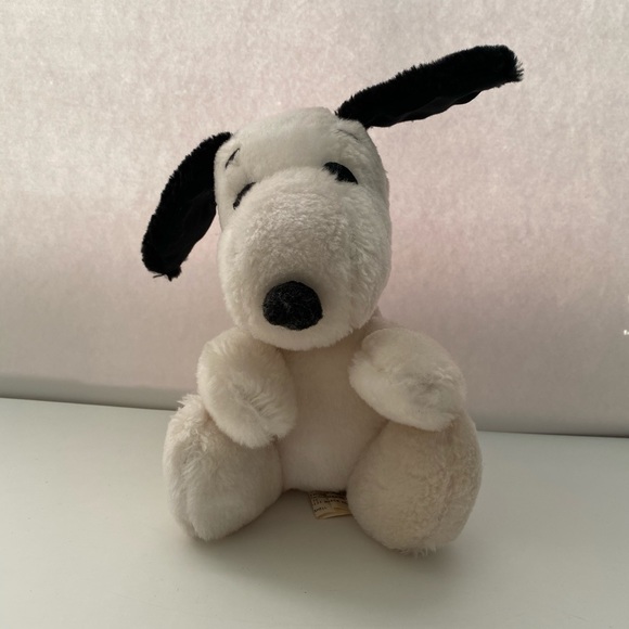 vintage snoopy stuffed animal